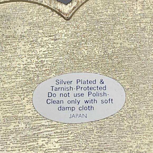 Vtg Silver Plated Heart Trinket Box Red Fabric Interior Jewely Box Vanity Japan - Picture 6 of 10